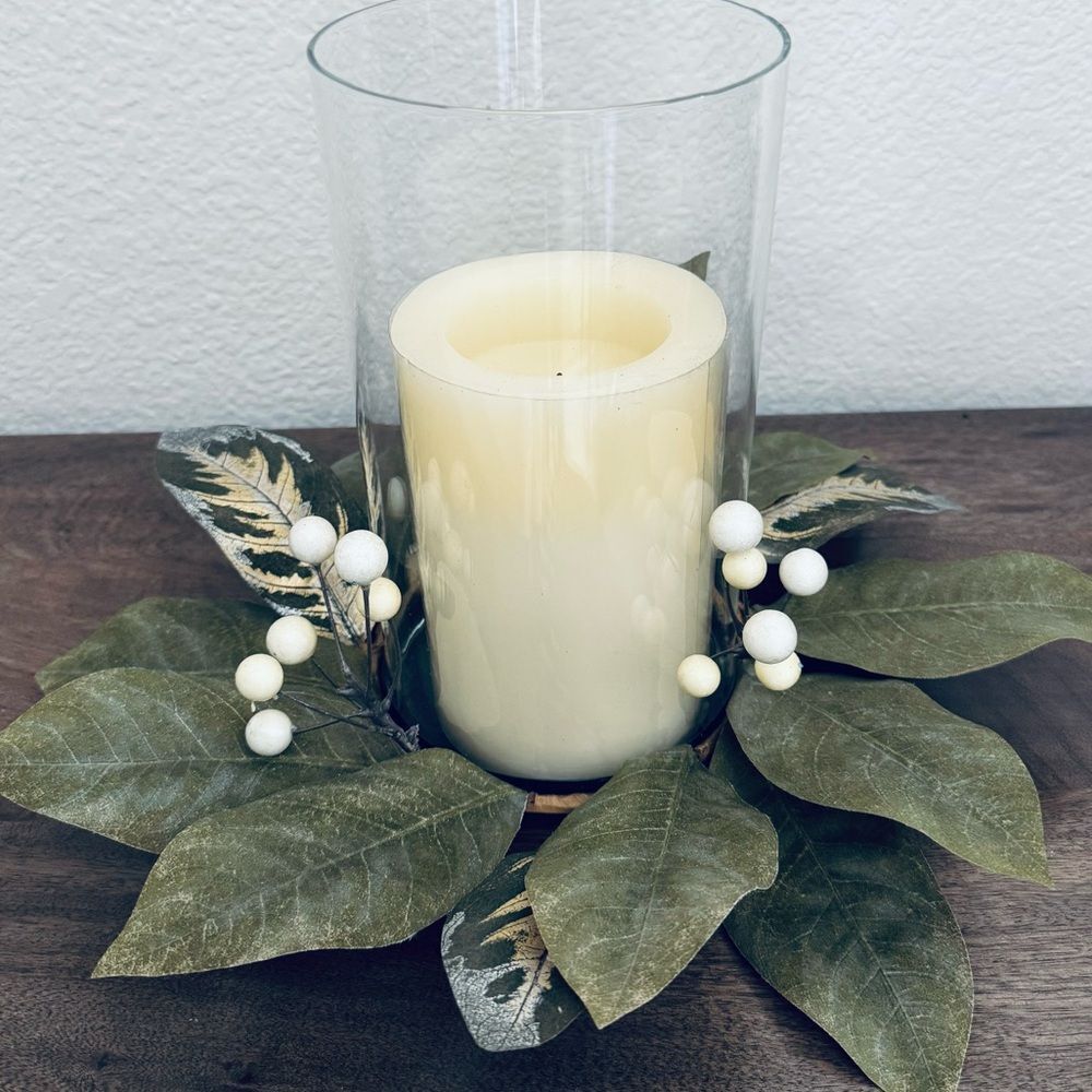 Green Wreath Holiday Berries Pillar Candle Holder